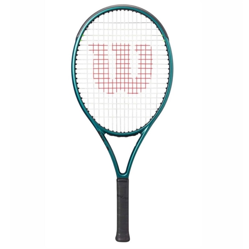 Wilson Blade 26 v9 Junior Tennis Racket (prestrung)